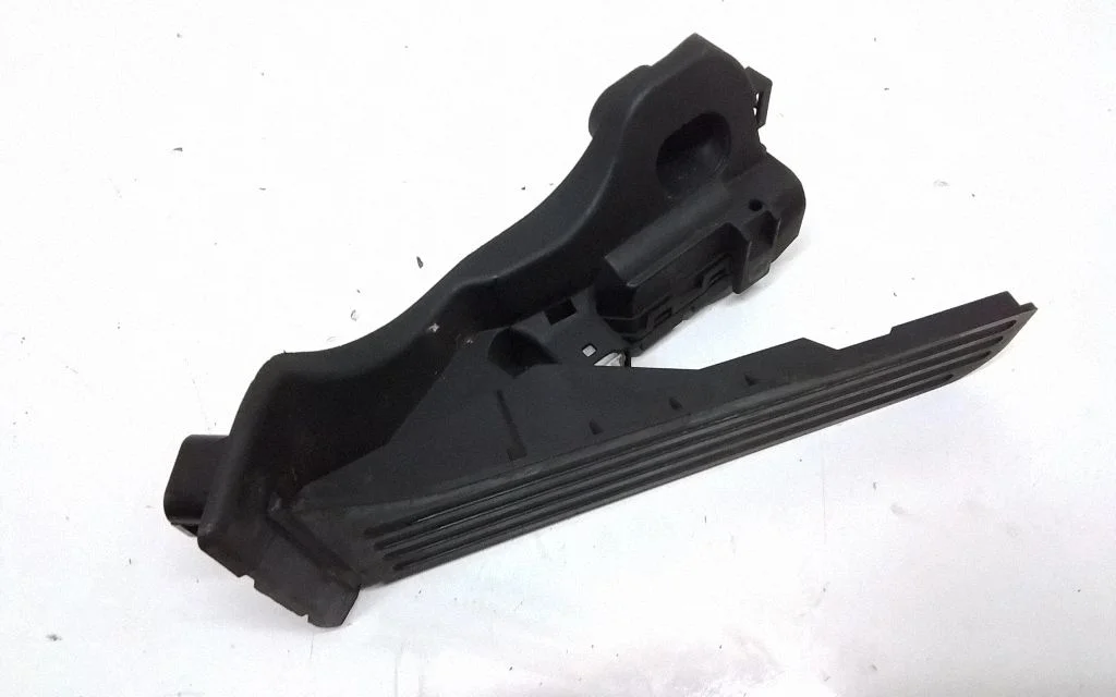 Pedał gazu 1K1723503AR