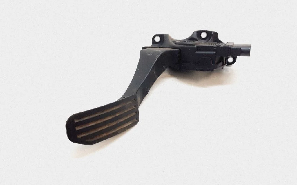Accelerator throttle pedal – Volvo S80 (2007-2013)