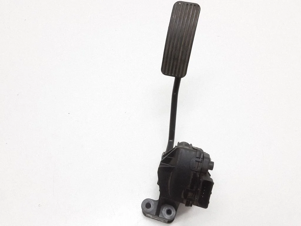 Accelerator throttle pedal 9186726