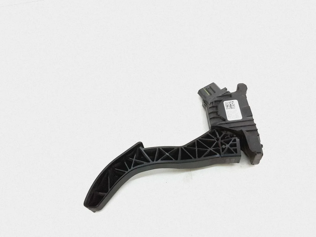 Accelerator throttle pedal – Volkswagen e-Golf (2014-)
