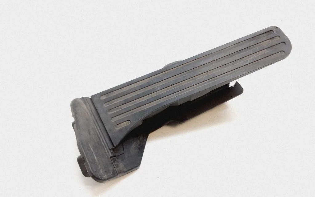 Accelerator throttle pedal 1K2721503M