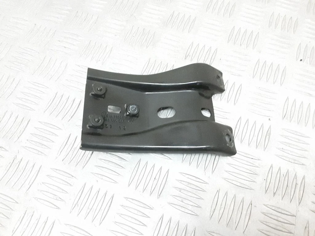 Radiator support slam panel bracket – Volkswagen Passat CC (2008-2016)