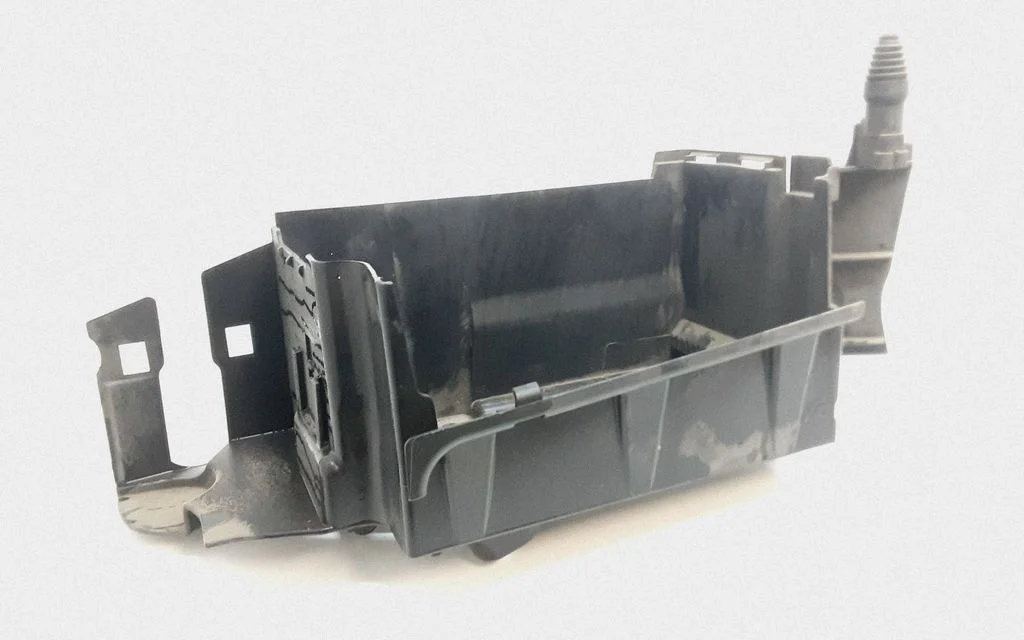 Battery tray – Saab 9-3 Ver2 (2003-2007)