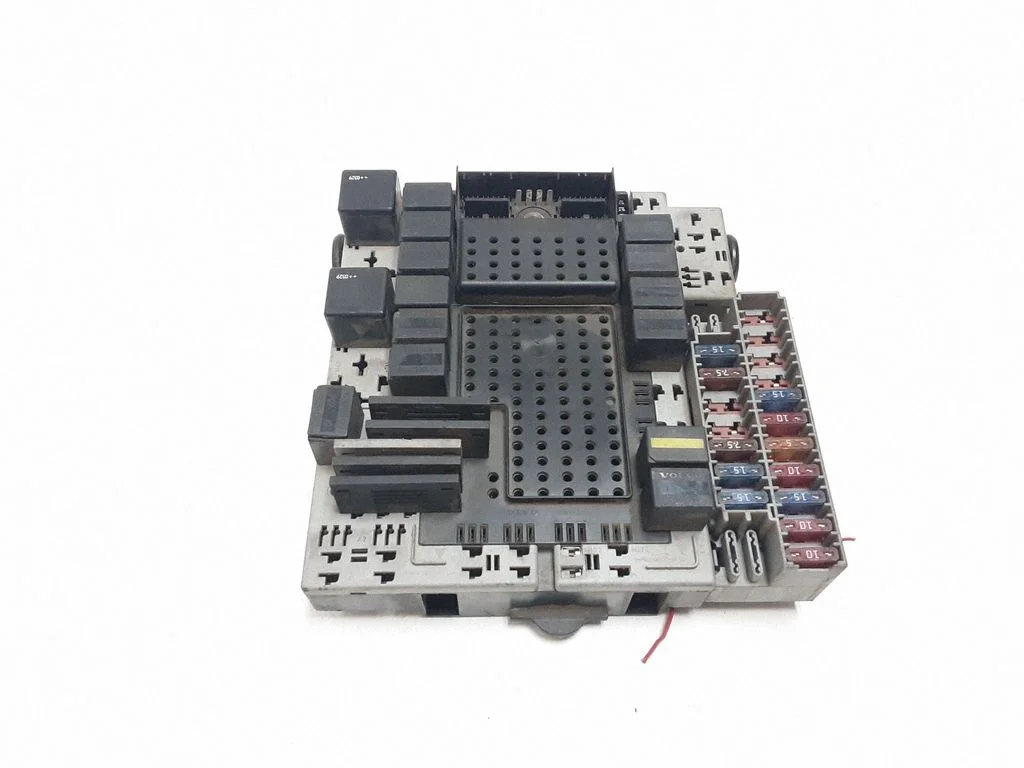 Fuse module 08696040
