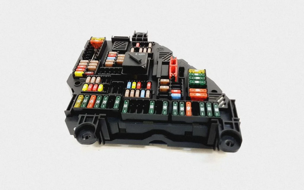 Fuse module – BMW 7 Series F01 F02 F03 F04 (2008-2016)