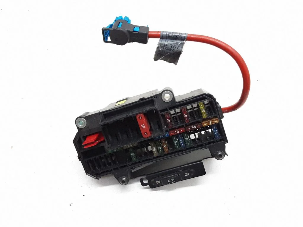Fuse module – BMW 7 Series E65 E66 (2001-2008)