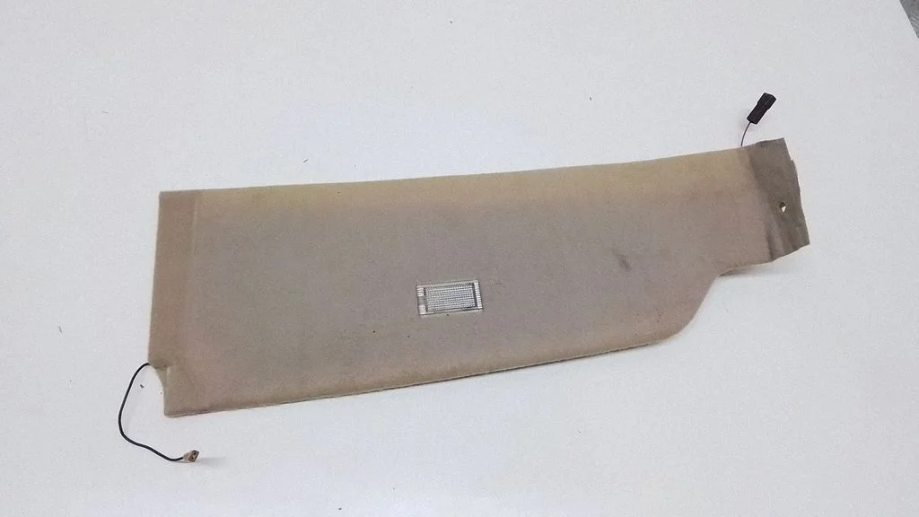 Cita salona detaļa – priekšējā