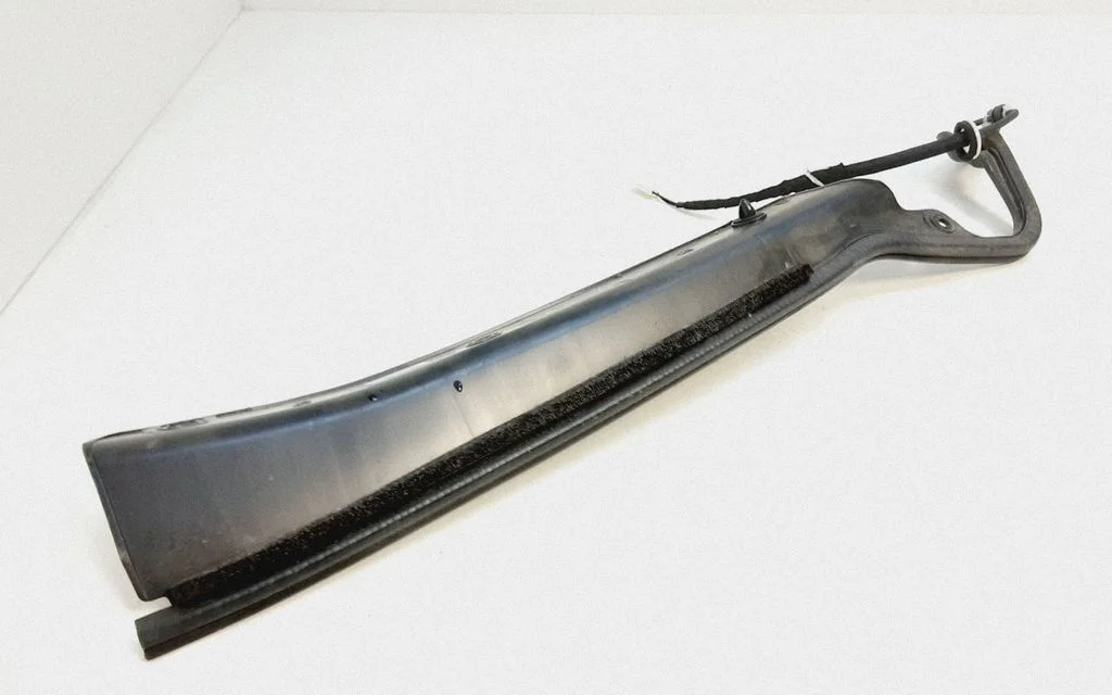 Muu välisosa KB8C636G0