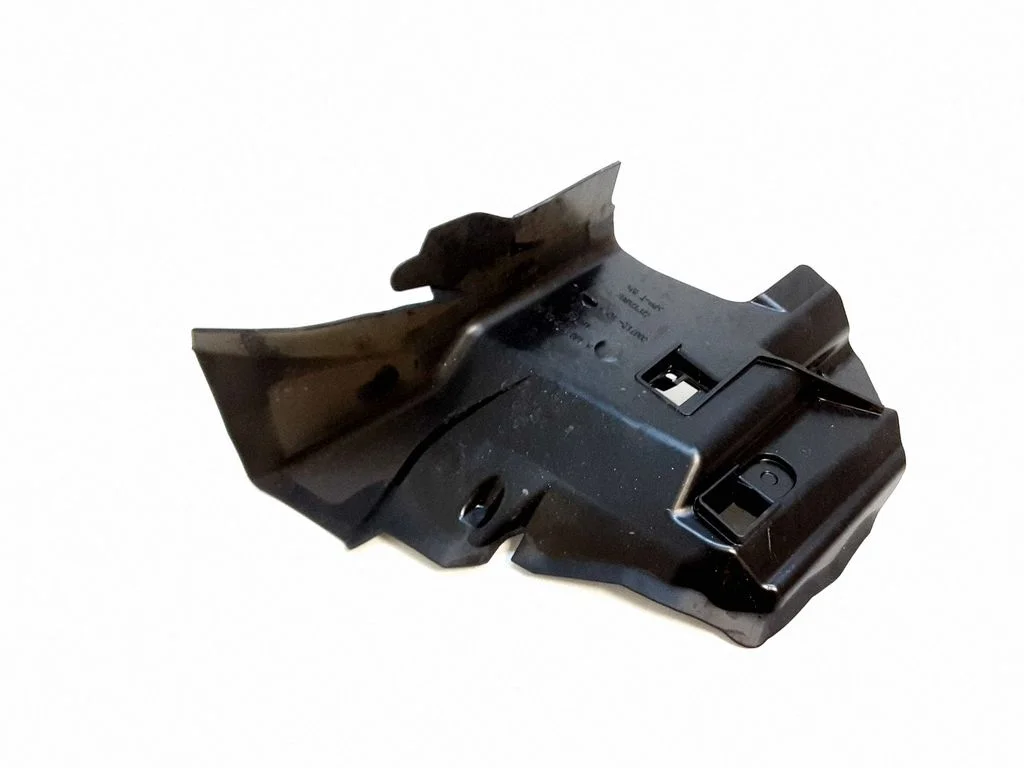 Other exterior part A1667230908