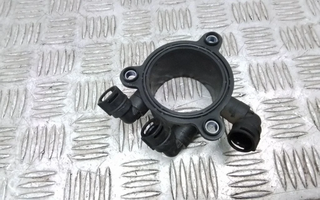 Cita motora nodalījuma detaļa 7642407