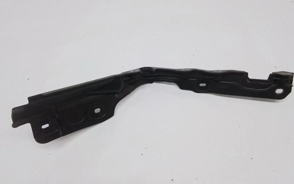 Other engine bay part – BMW 3 Series GT F34 (2013-2017)