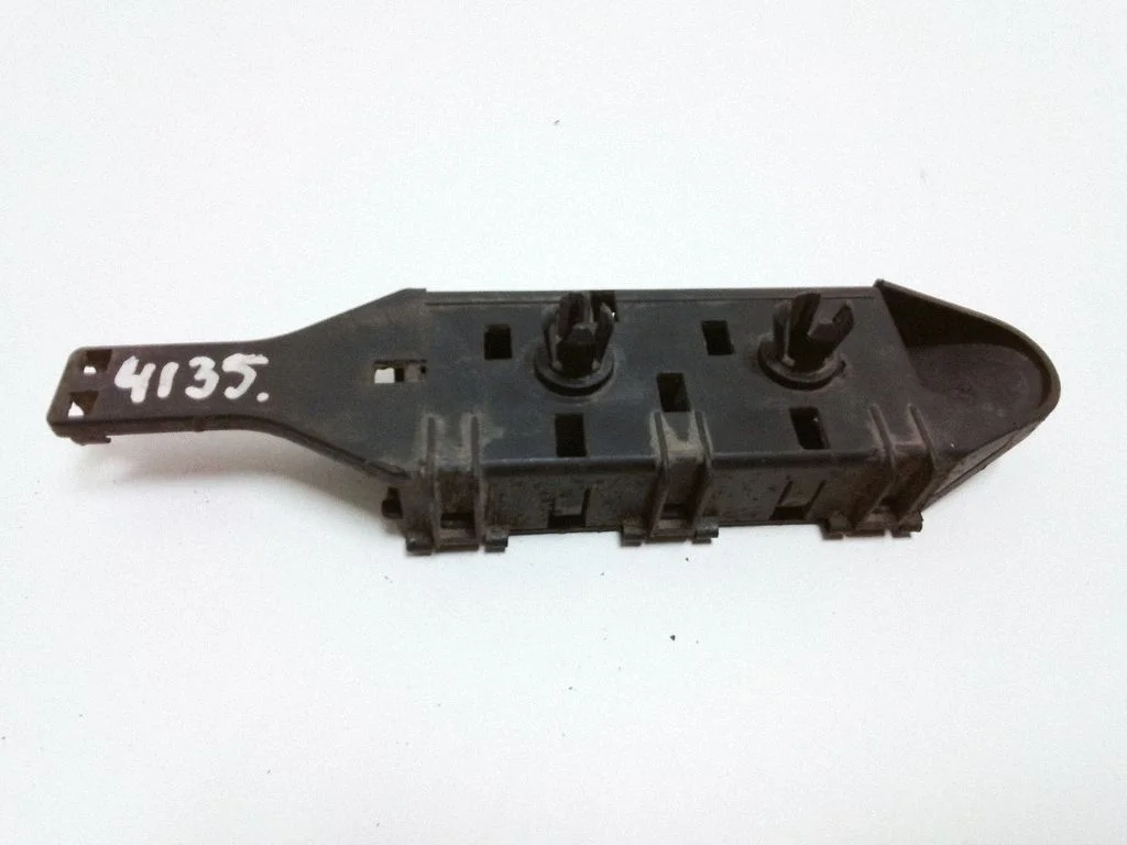 Cita motora nodalījuma detaļa 8365529