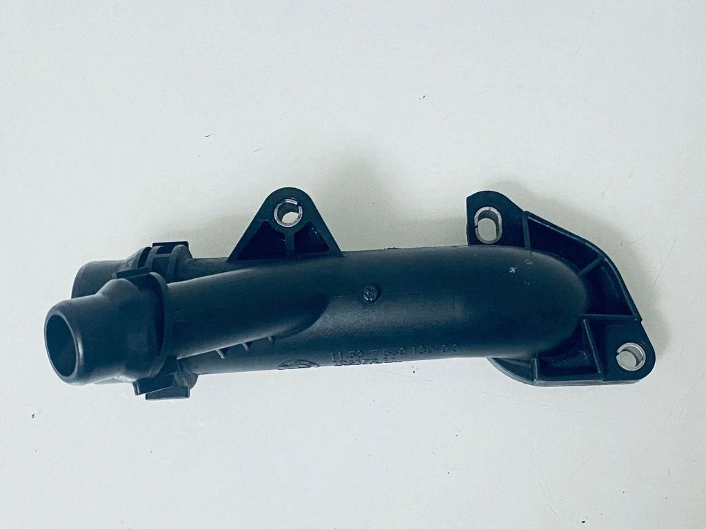 Muu mootoriruumi osa – BMW 1-seeria E81 E87 (2004-2011)