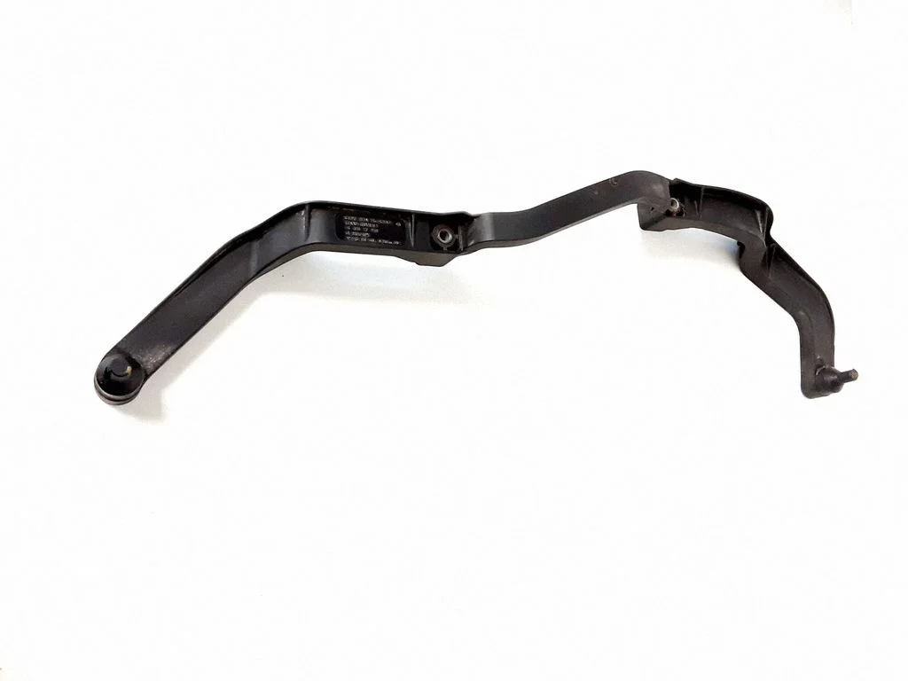 Muu mootoriruumi osa – BMW X5 E70 (2006-2013)