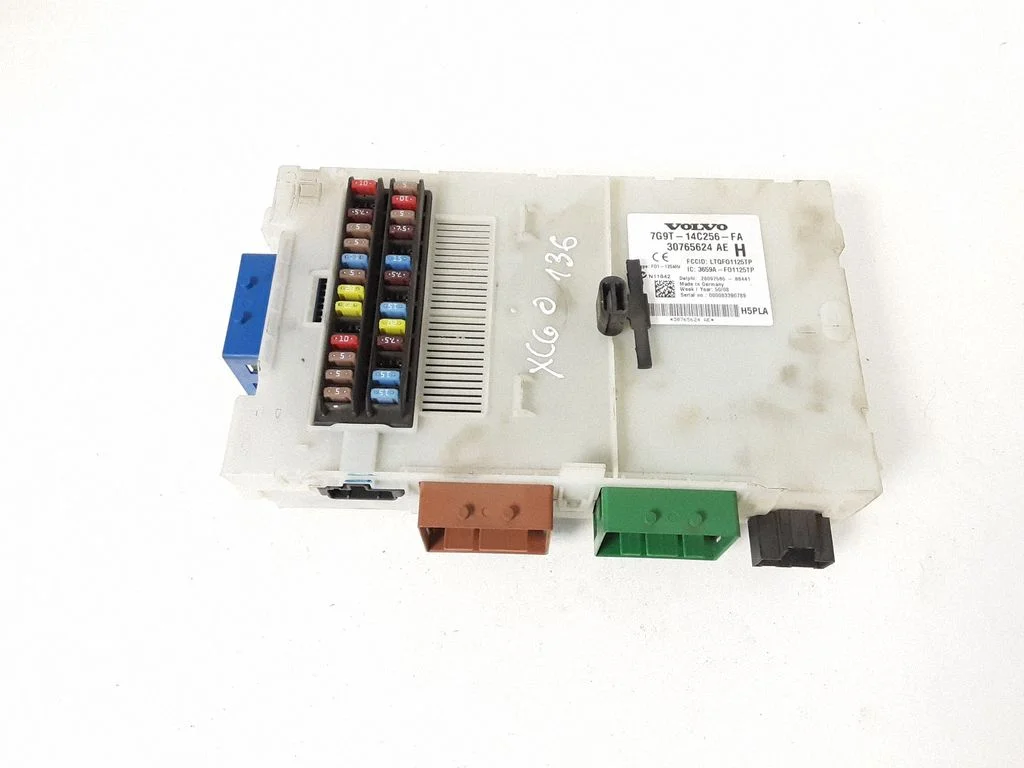 Comfort/convenience module 30765624AE
