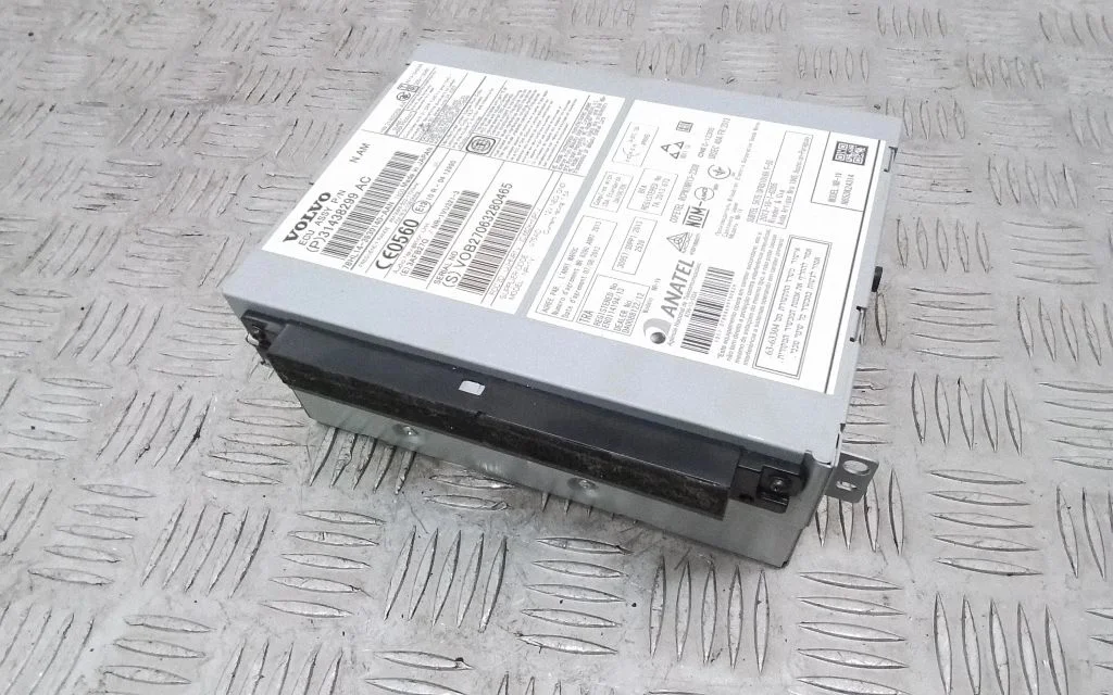 Radio/CD/DVD atskaņotājs/navigācija 31438299