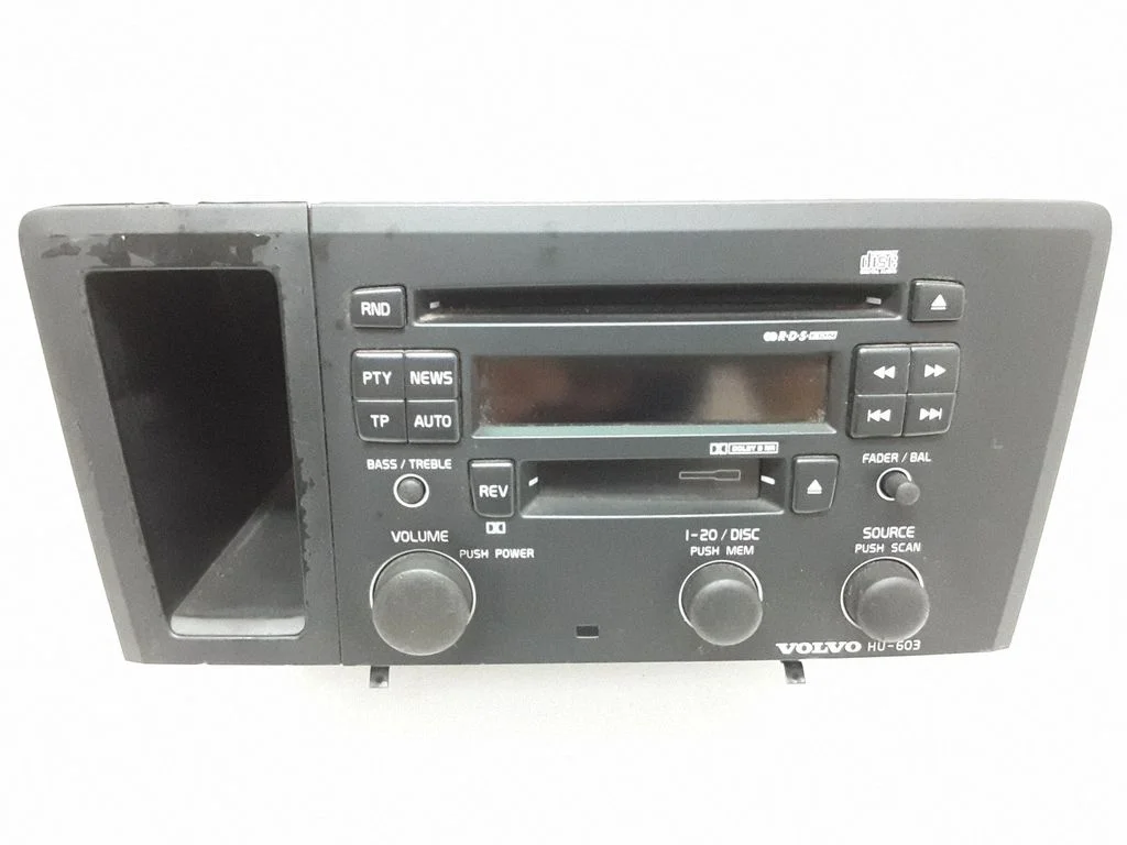 Raadio / CD/DVD-mängija / navigatsioon 30657637