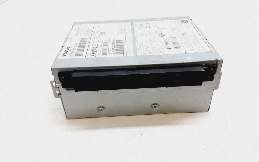 Radio/CD/DVD/GPS head unit 31421873