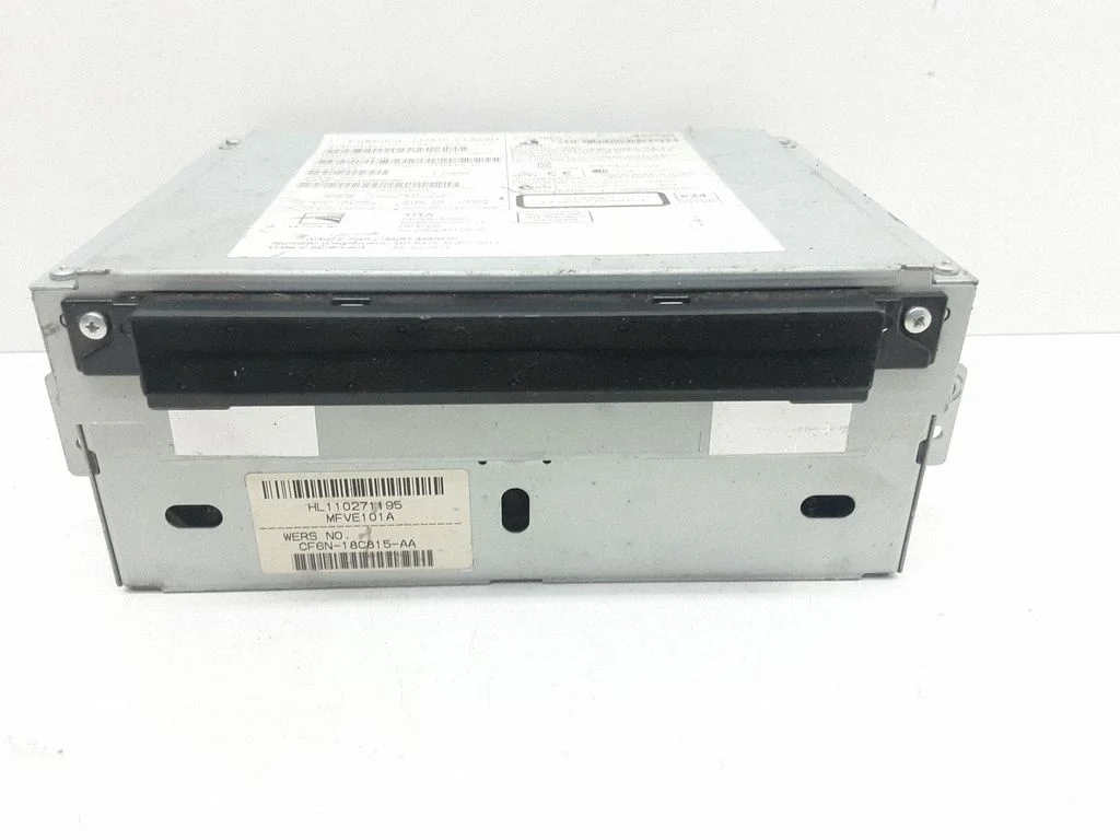 Radio/CD/DVD/GPS head unit 31358280AA