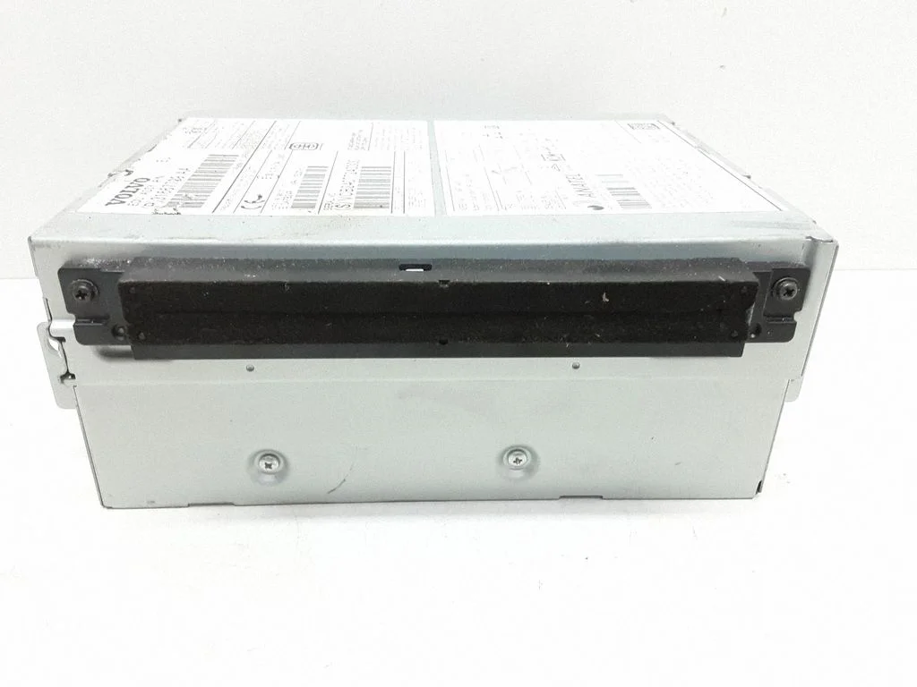 Radio/CD/DVD/GPS head unit 31667709AA