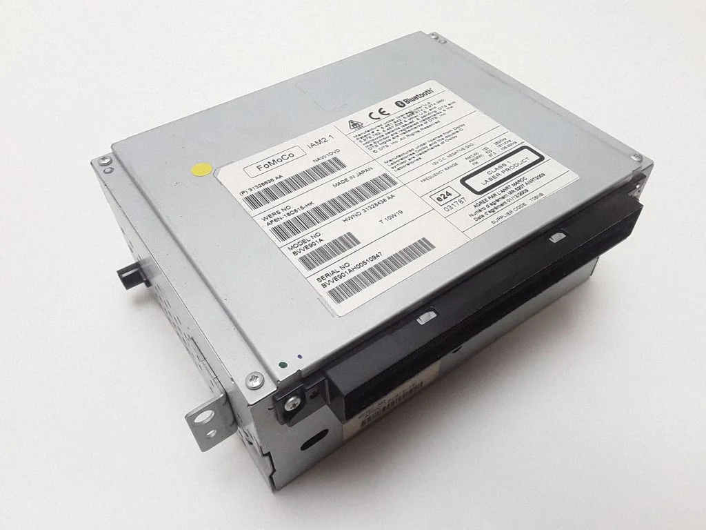 Radio, odtwarzacz CD/DVD, nawigacja – Volvo S60 (2011-2013)