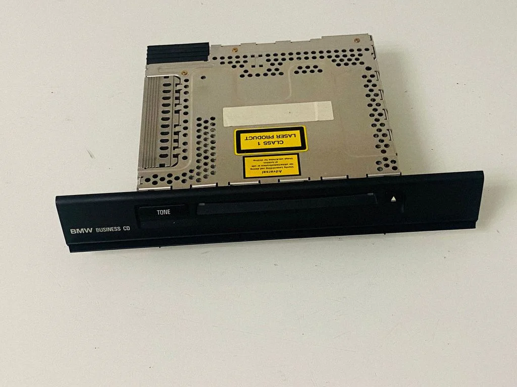 Radio, odtwarzacz CD/DVD, nawigacja 6916241
