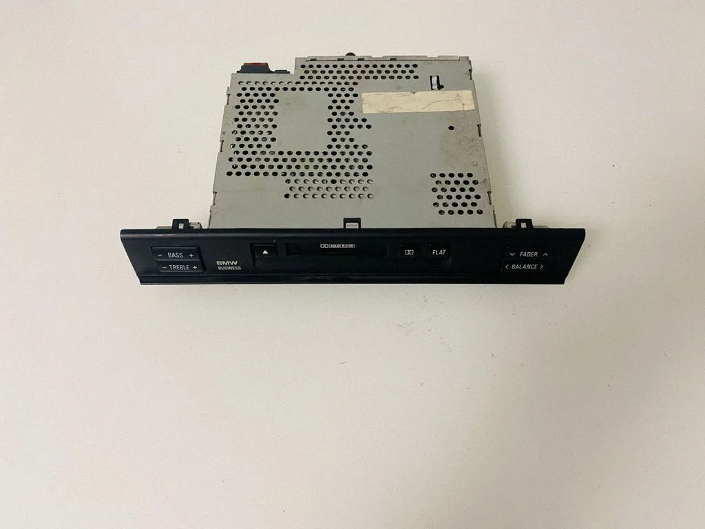Radio, odtwarzacz CD/DVD, nawigacja 6902814
