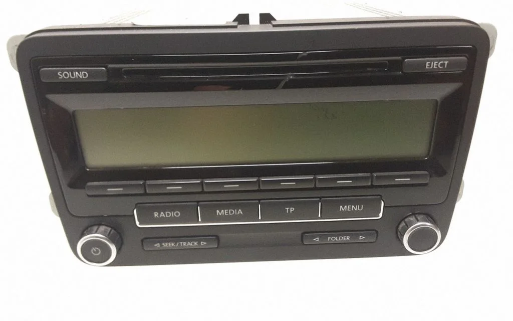 Radio/CD/DVD/GPS head unit – Volkswagen Passat CC (2008-2016)