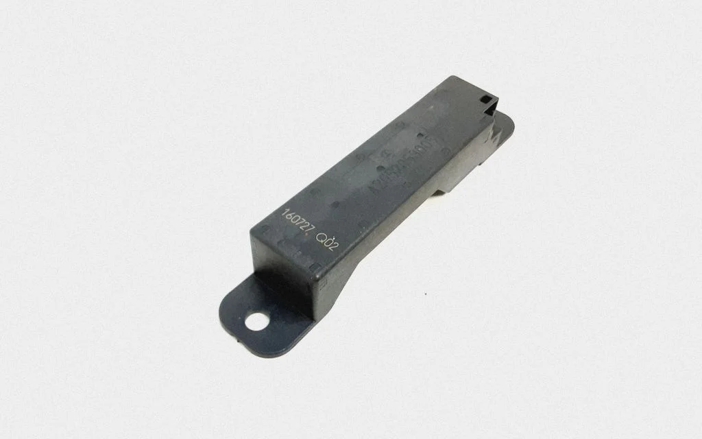 Aerial antenna amplifier – Mercedes-Benz GLC-Class C253 (2016-)