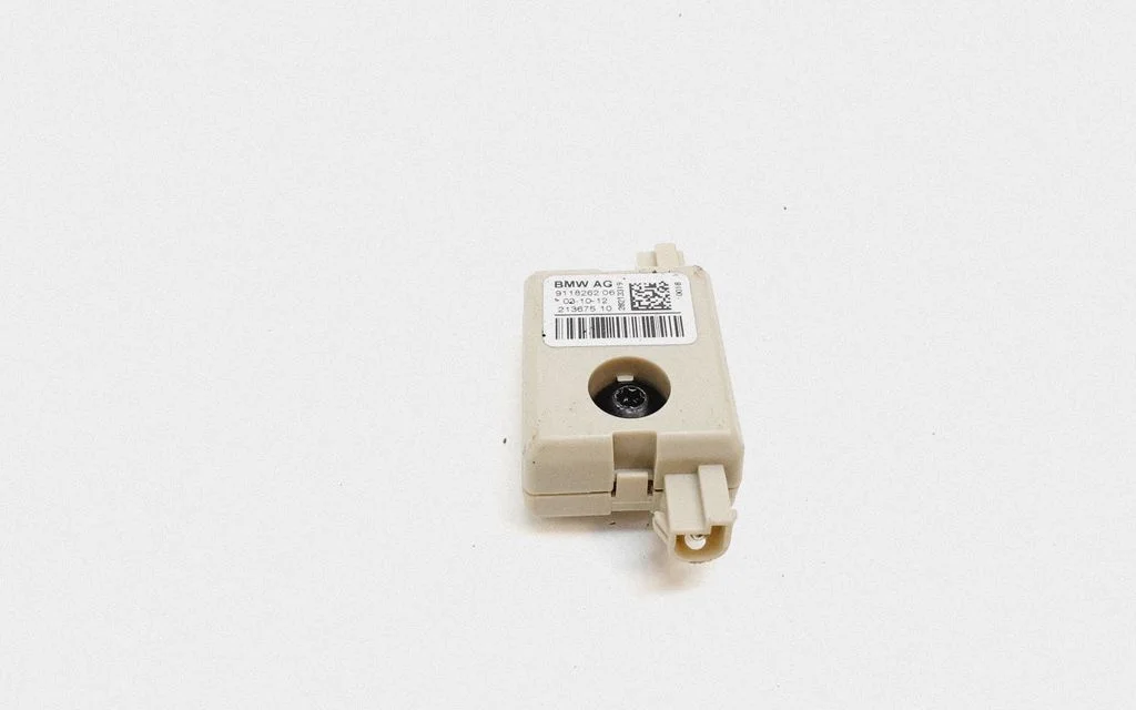 Wzmacniacz antenowy – BMW Seria 5 F10 F11 (2009-2016)