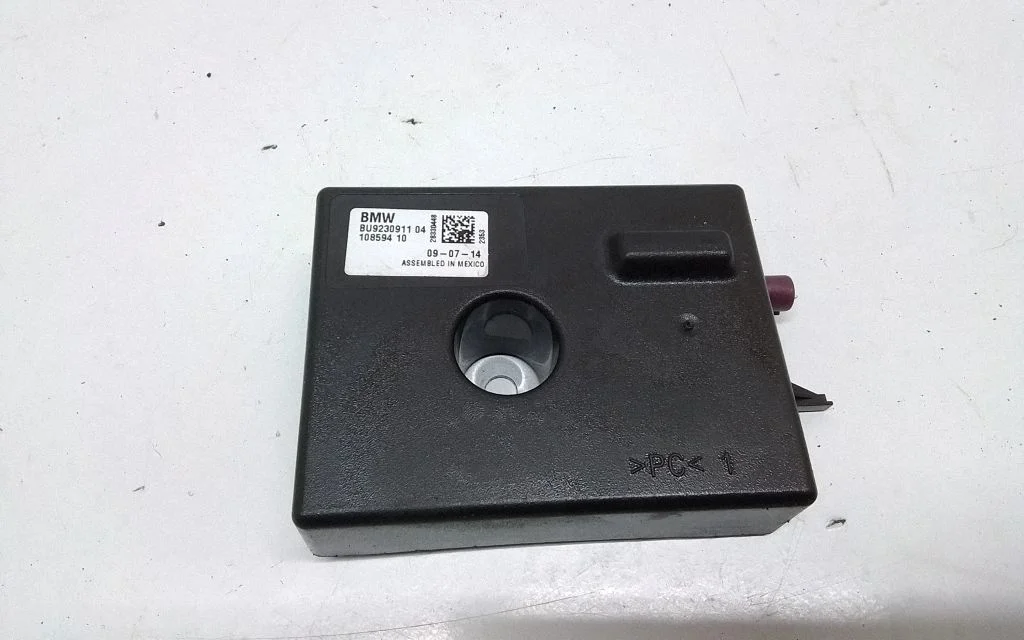 Aerial antenna amplifier – BMW 3 Series GT F34 (2013-2017)