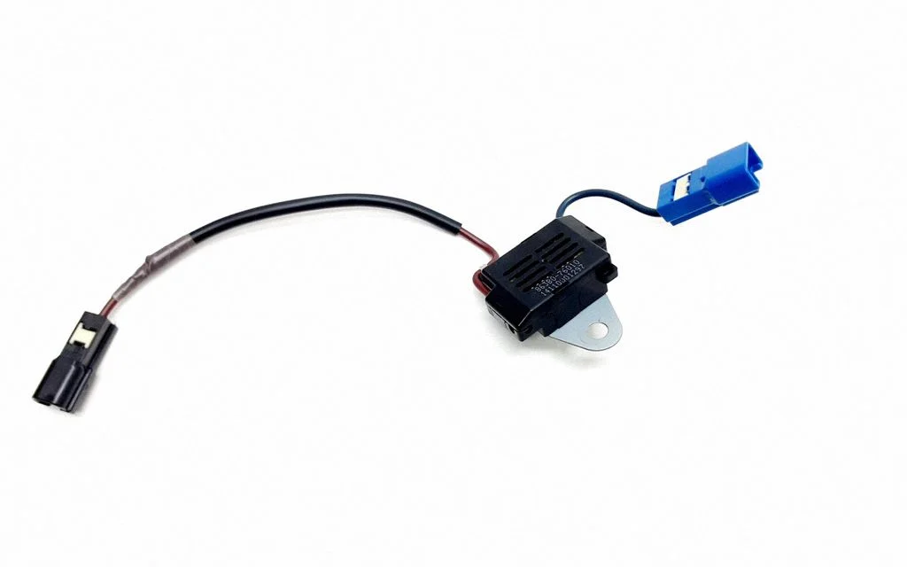 Antenas pastiprinātājs 863B076010