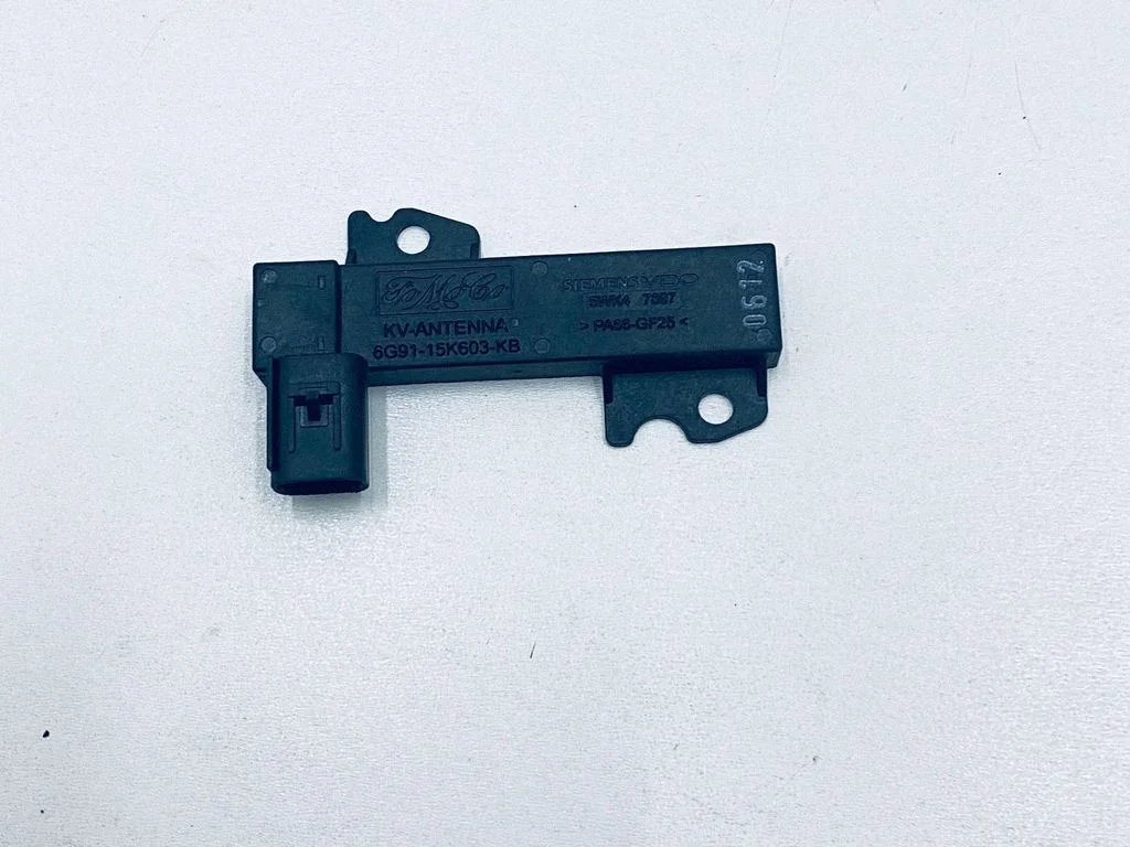 Aerial antenna amplifier – Volvo XC60 (2009-2013)
