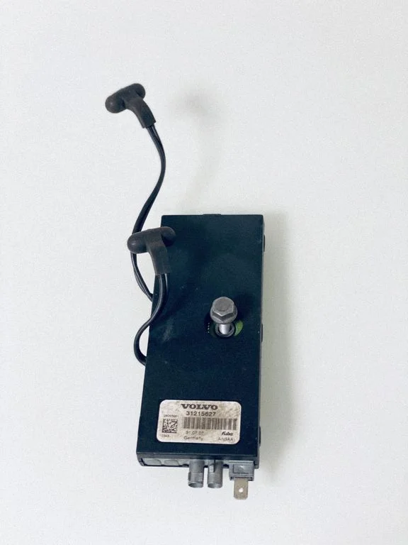 Aerial antenna amplifier – Volvo S80 (2007-2013)