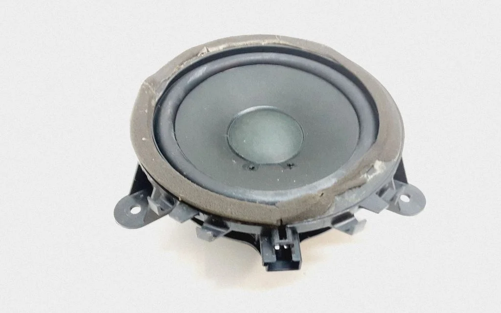 Front door speaker – Volvo V60 (2013-2018)