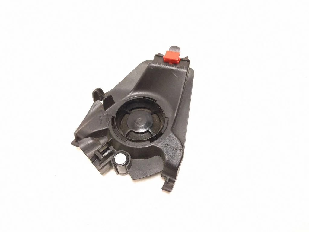 Front door speaker – Volvo XC70 (2005-2007)