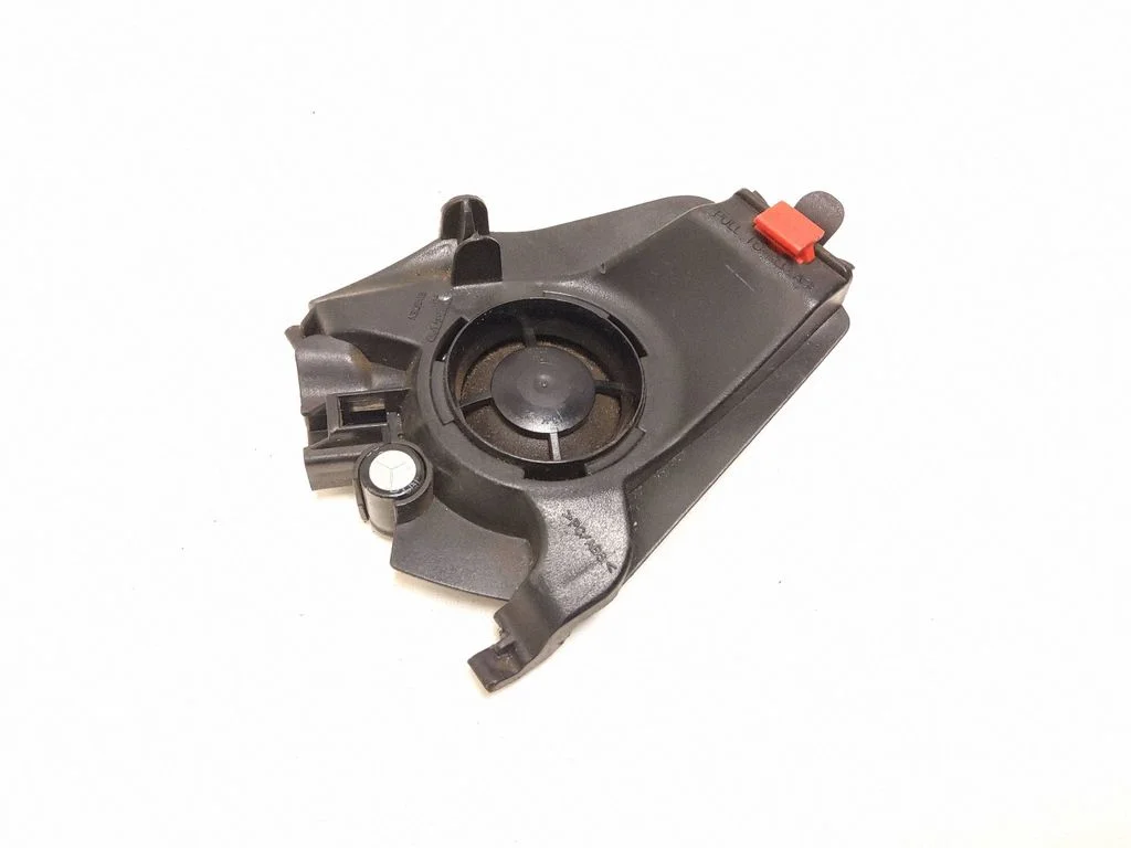 Front door speaker – Volvo XC70 (2005-2007)