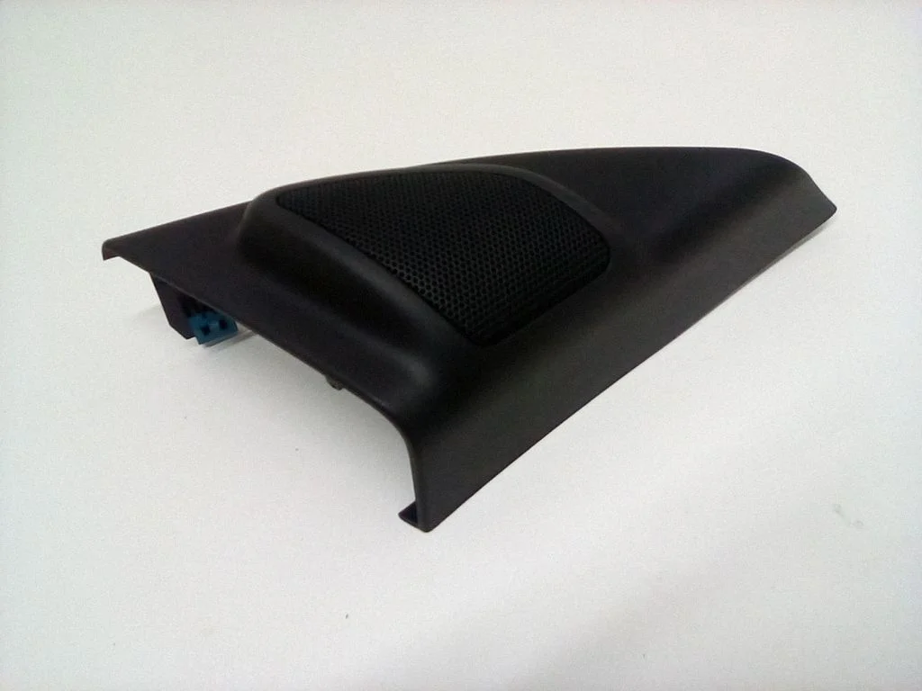 Front door speaker – right