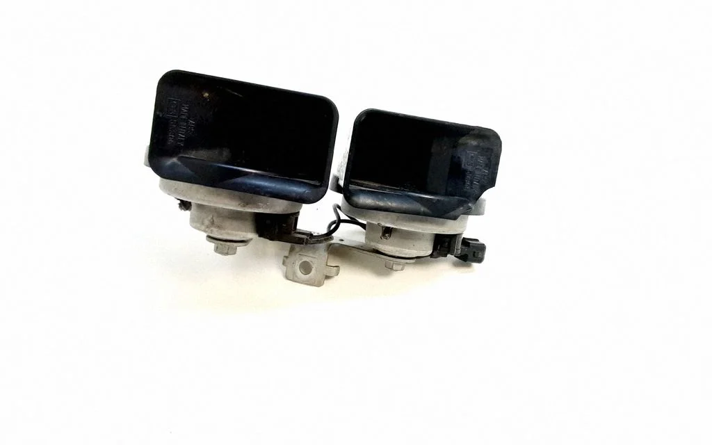 Horn signal – Volvo XC90 (2003-2006)