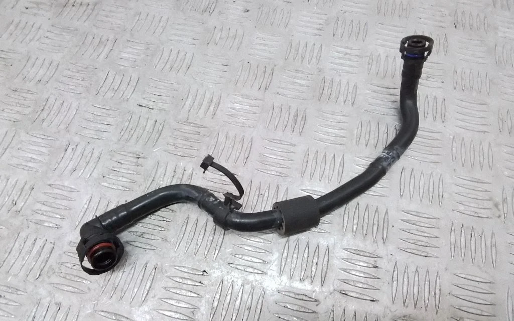 Vacuum line/pipe/hose 04E133366EE