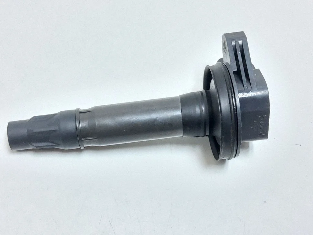 High voltage ignition coil 7T4E12A375EE