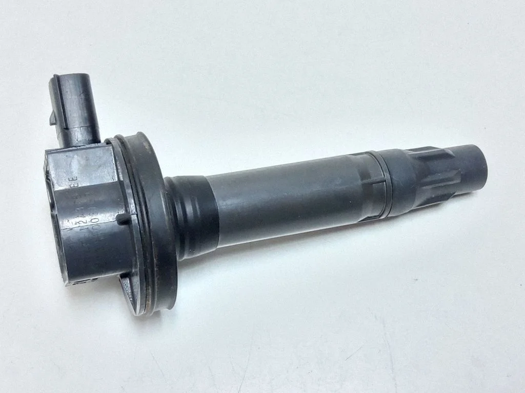 High voltage ignition coil 7T4E12A375EE