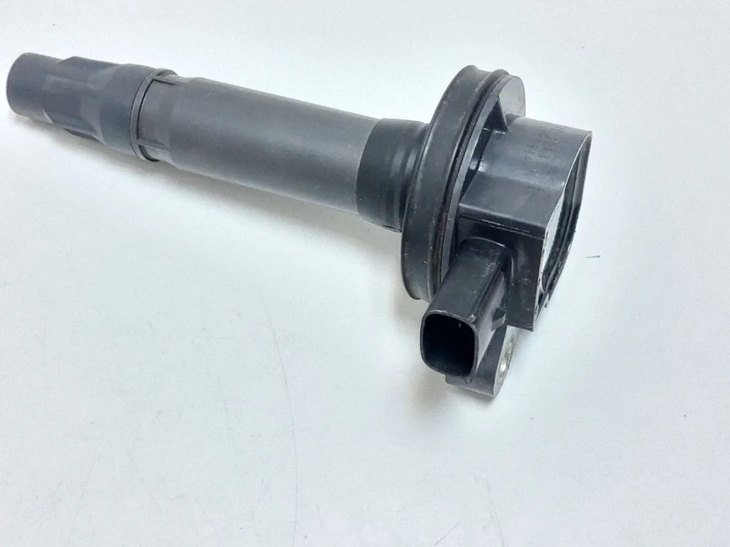 High voltage ignition coil 7T4E12A375EE