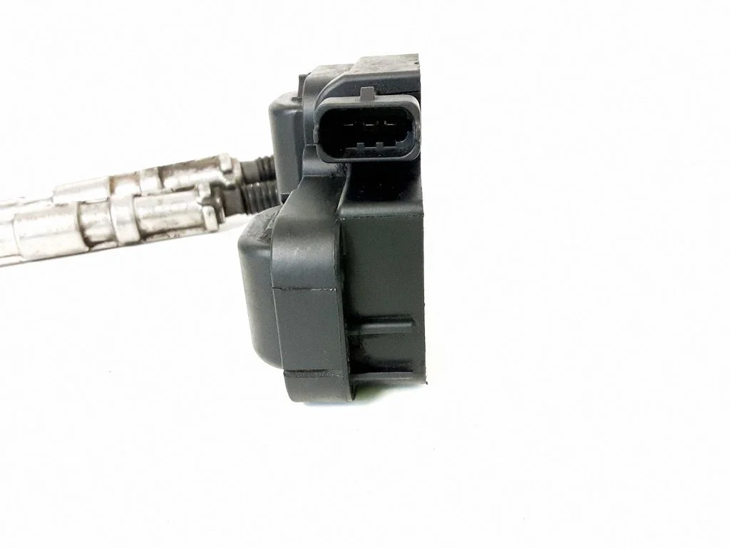 High voltage ignition coil A0001587803