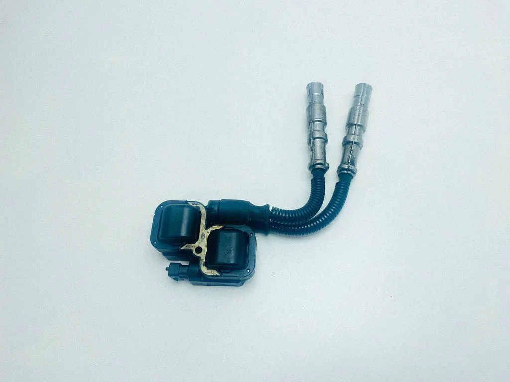 High voltage ignition coil A0001587803