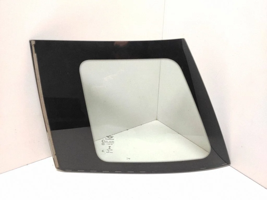 Rear side window 43R001583