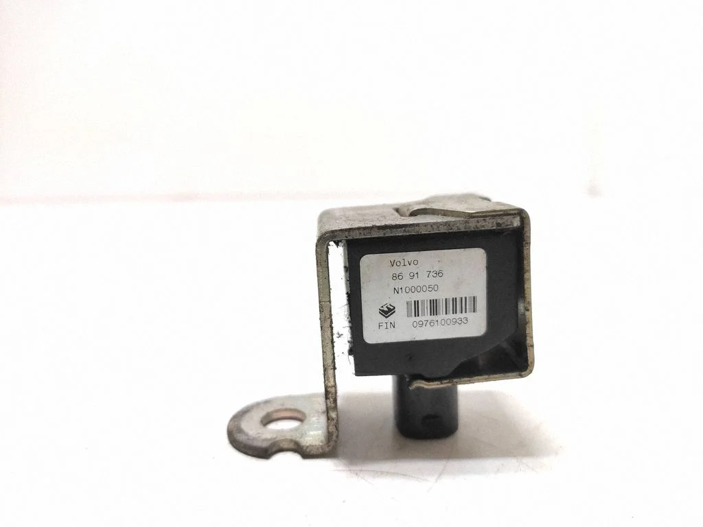 Turvapadja löögiandur 8691735