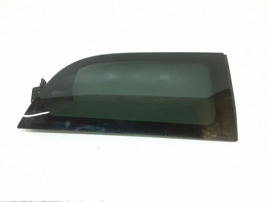 Rear side window – Dodge Grand Caravan (2008-2020)