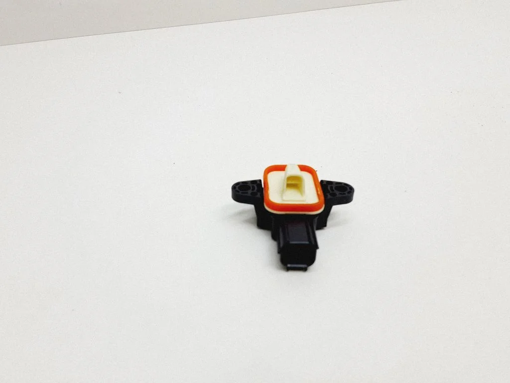 Airbag deployment crash/impact sensor – Ford Fusion II (2013-)