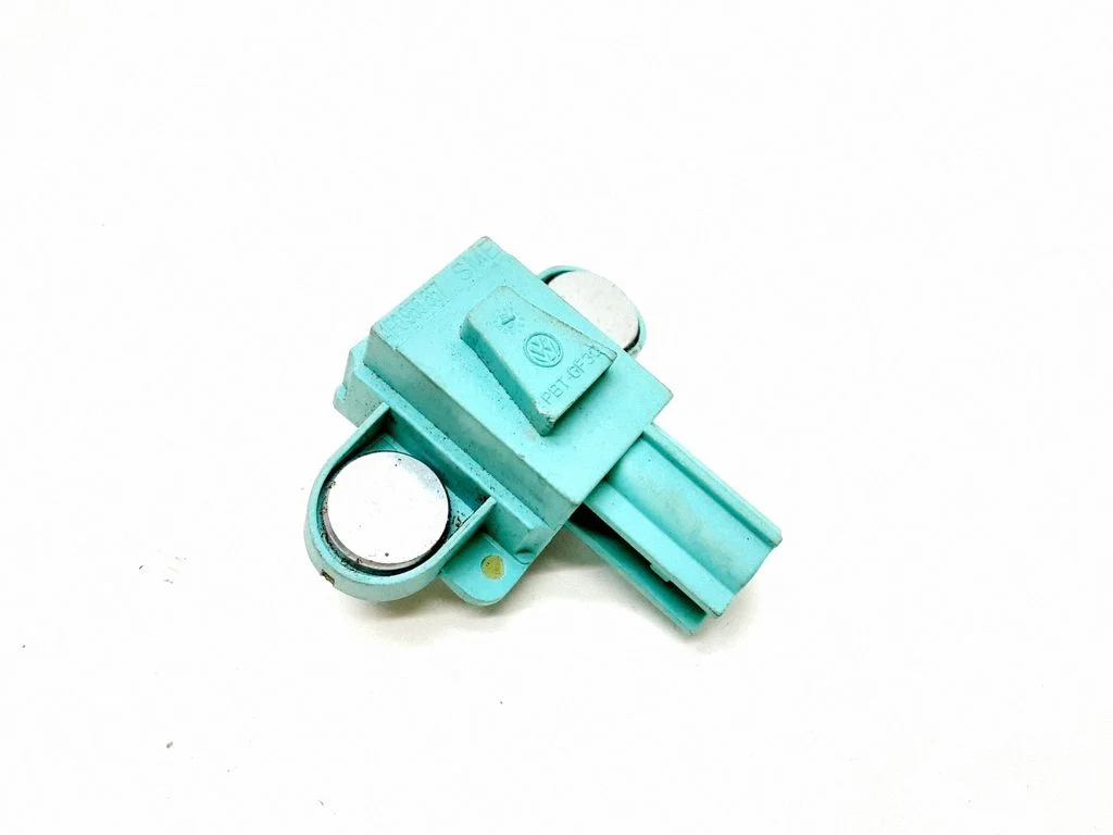 Airbag deployment crash/impact sensor 4F0955557